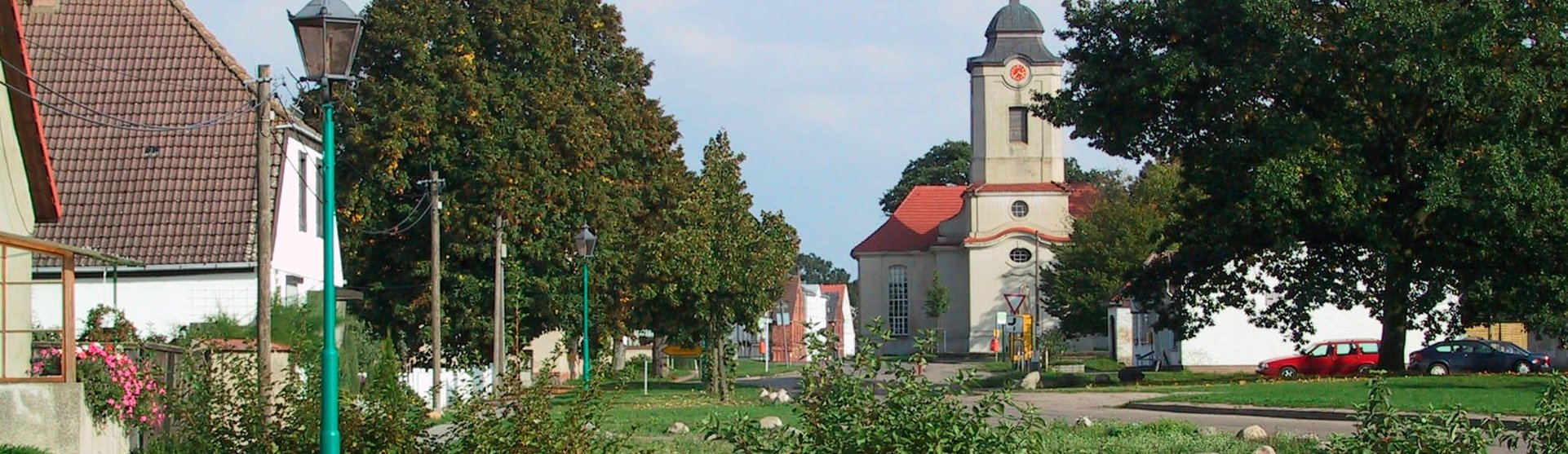 Brunne Dorfanger Kirche
